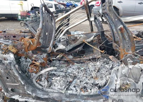 2016 Ford F-150 Platinum z USA, uszkodzony, nr VIN 1FTEW1EG9GFB96026